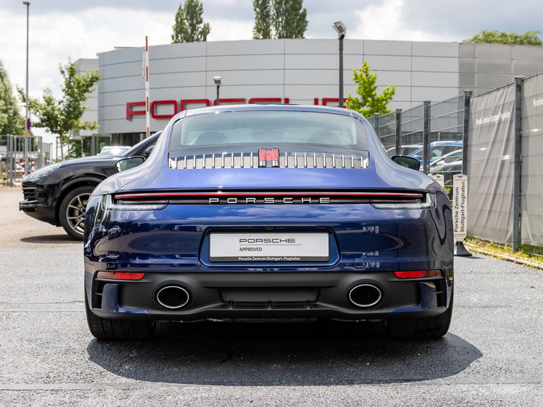 Porsche 992 Carrera 4S