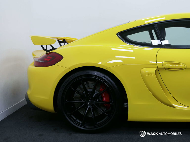 Porsche 981 Cayman GT4
