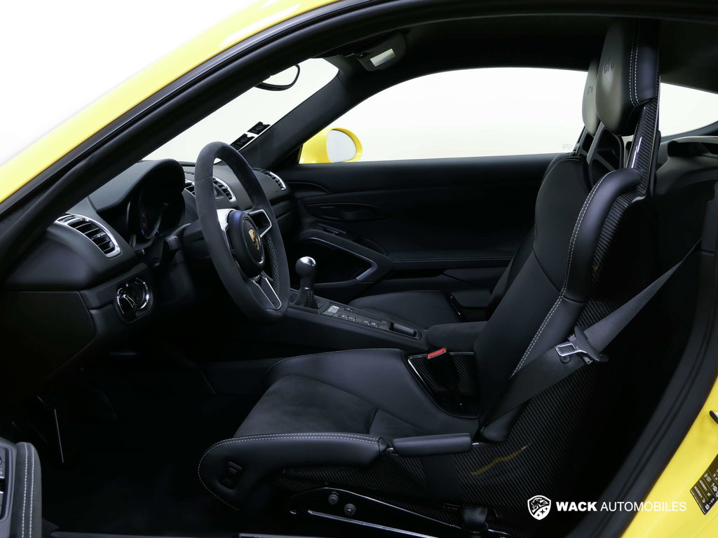 Porsche 981 Cayman GT4