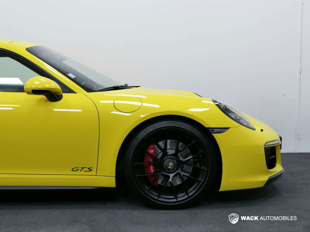 Porsche 991.2 Carrera GTS