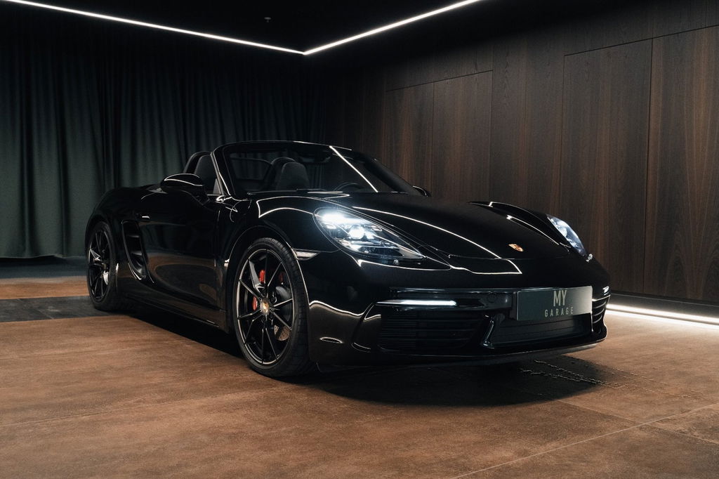Porsche 718 Boxster S