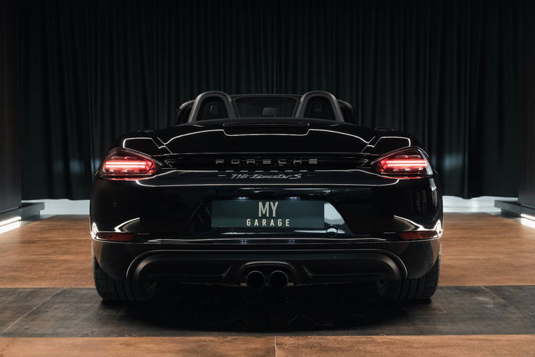 Porsche 718 Boxster S