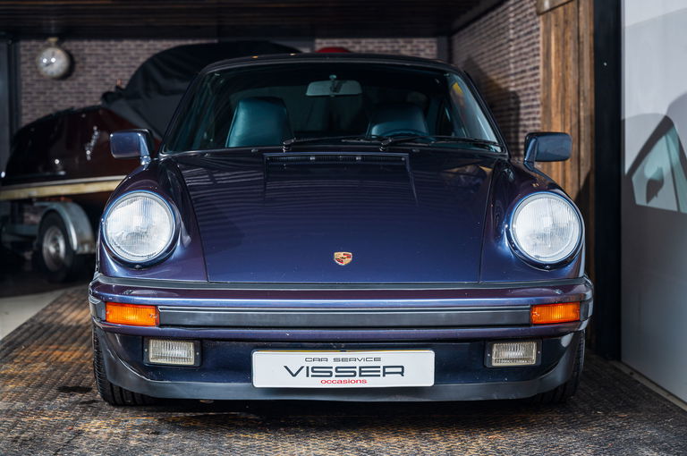 Porsche 911 Carrera 3.2