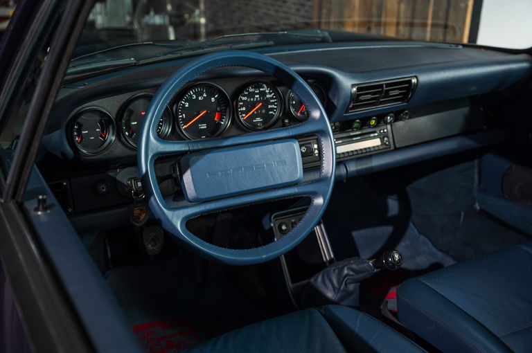 Porsche 911 Carrera 3.2