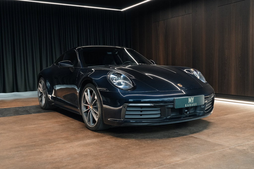 Porsche 992 Carrera 4S