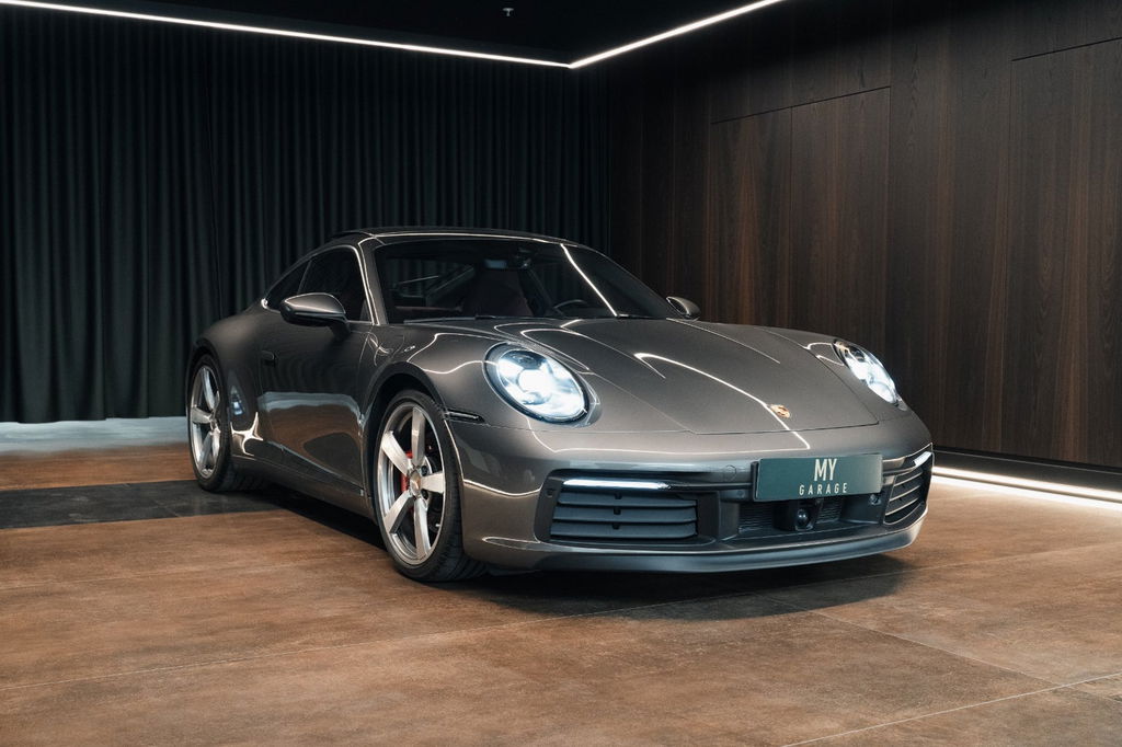 Porsche 992 Carrera 4S