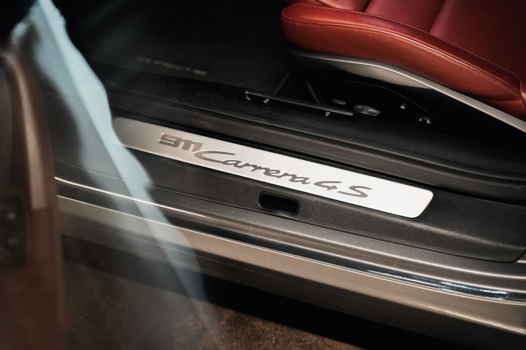 Porsche 992 Carrera 4S