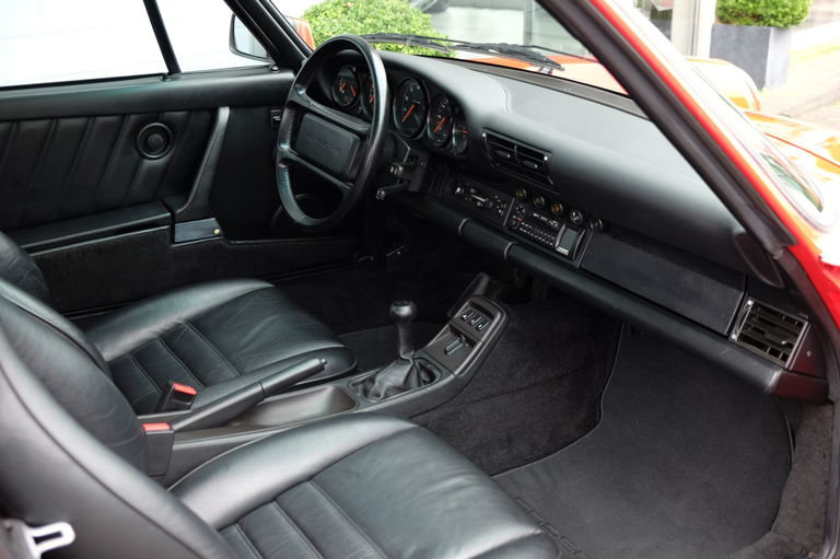 Porsche 964 Carrera 2