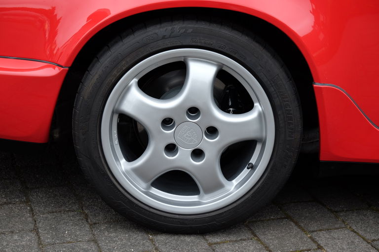 Porsche 964 Carrera 2