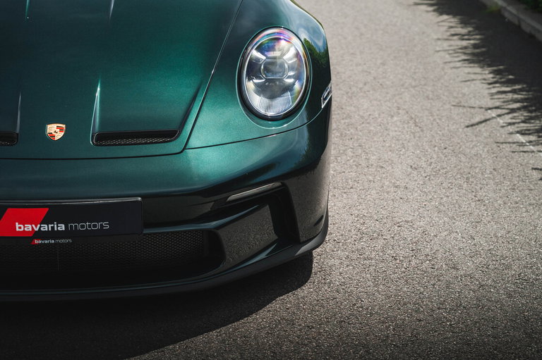 Porsche 992 GT3 Touring