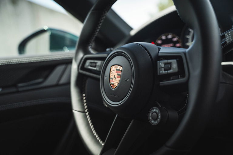 Porsche 992 GT3 Touring