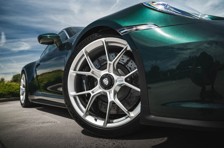 Porsche 992 GT3 Touring