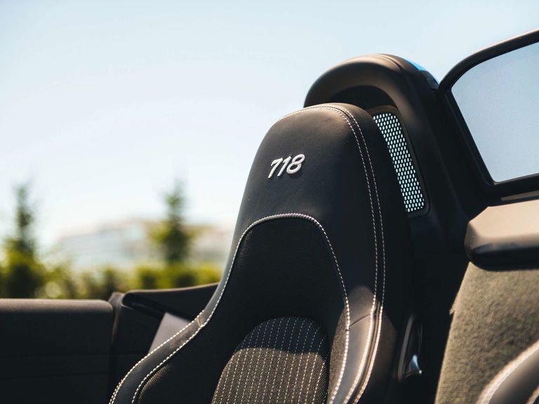 Porsche 718 Boxster T