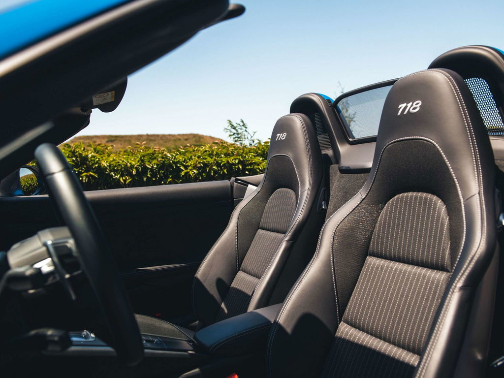 Porsche 718 Boxster T