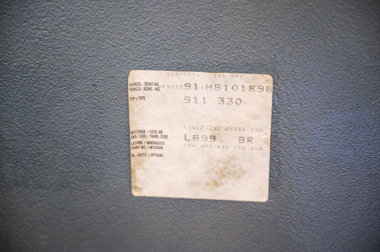 Porsche 911 Carrera 3.2