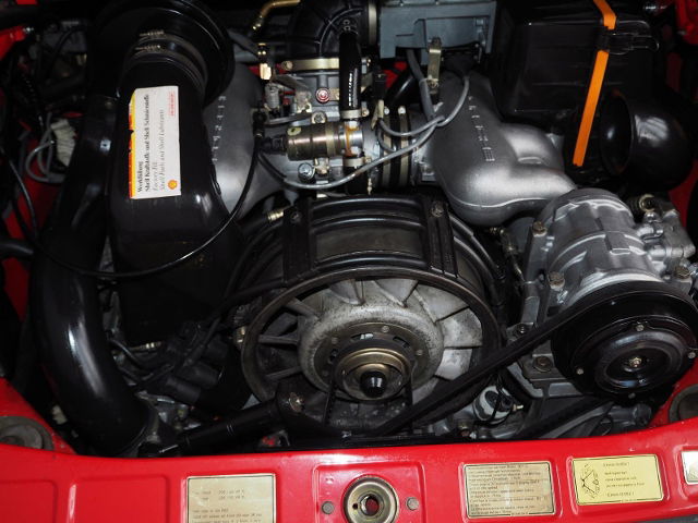 Porsche 911 Carrera 3.2 (US)