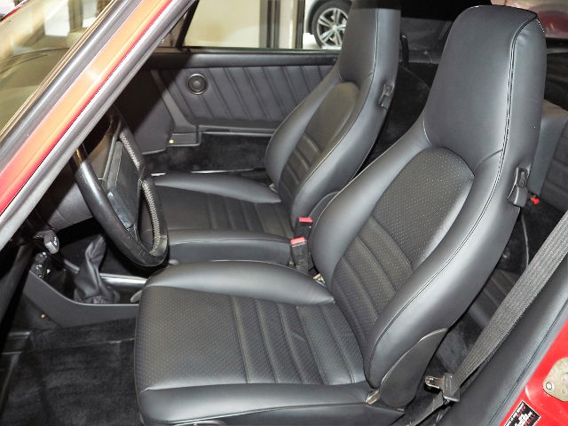 Porsche 911 Carrera 3.2 (US)