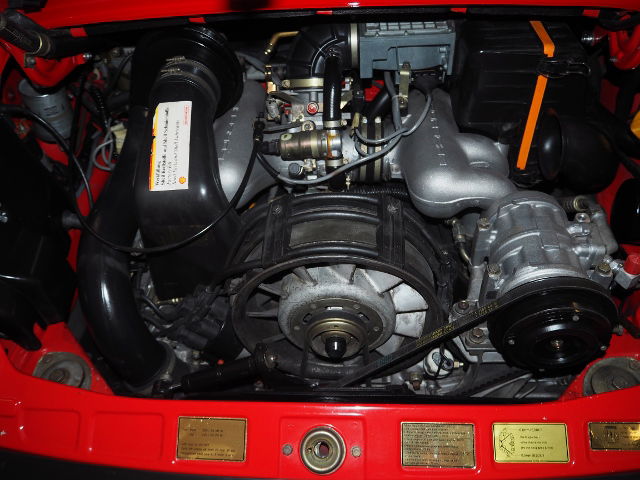 Porsche 911 Carrera 3.2 (US)