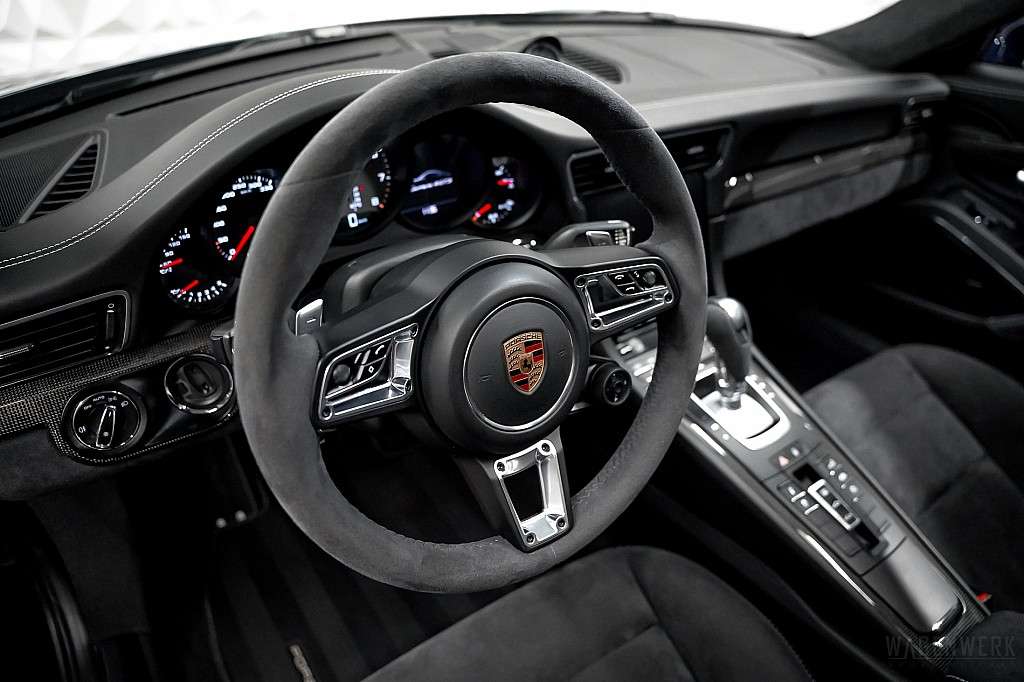 Porsche 991.2 Carrera 4 GTS