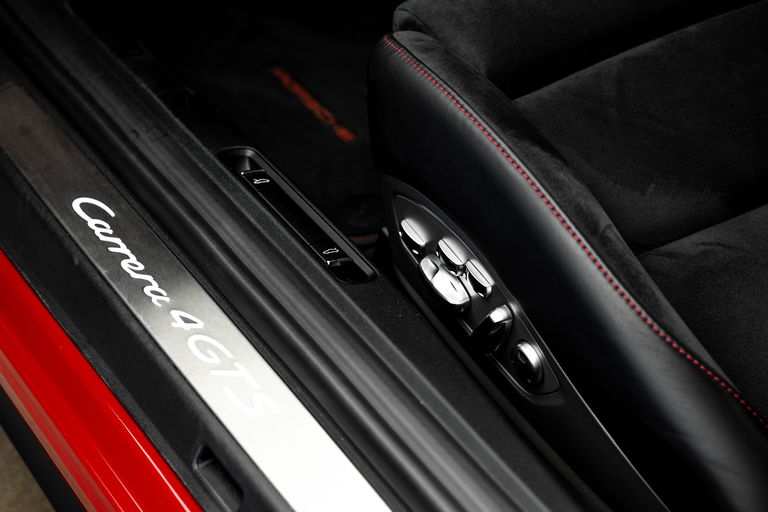 Porsche 991.2 Carrera 4 GTS