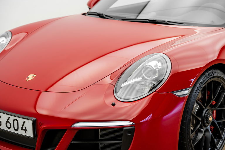 Porsche 991.2 Carrera 4 GTS