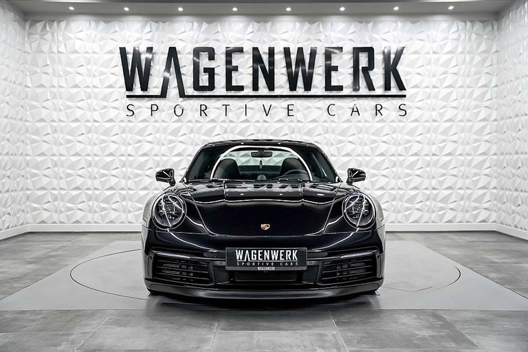 Porsche 992 Carrera 4S