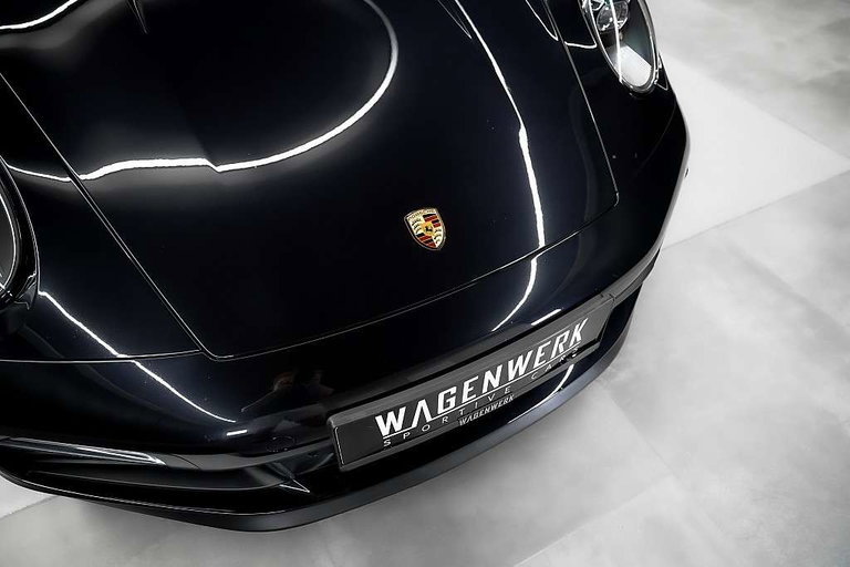 Porsche 992 Carrera 4S