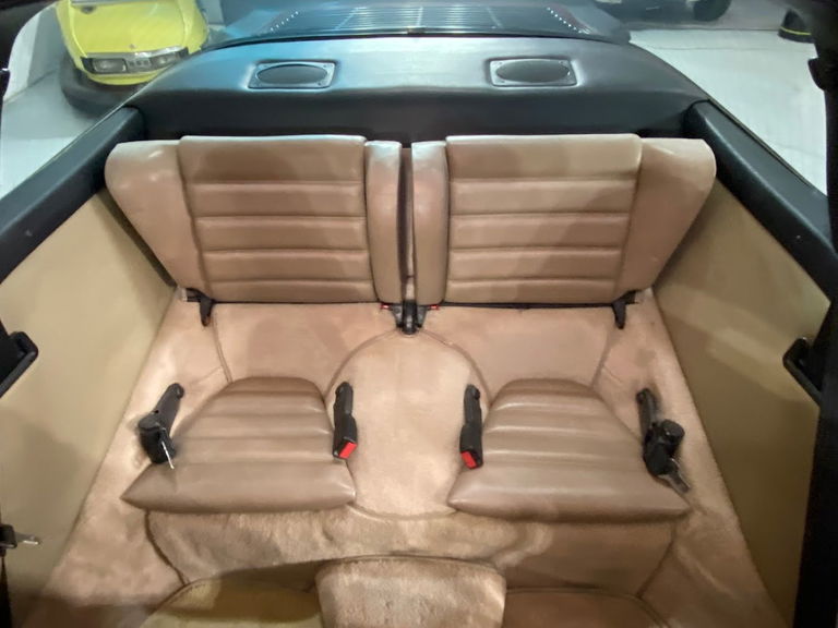 Porsche 911 Carrera 3.2 (US)