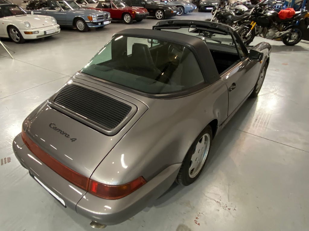 Porsche 964 Carrera 4