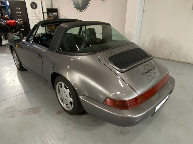 Porsche 964 Carrera 4