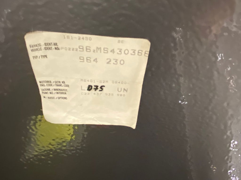 Porsche 964 Carrera 4