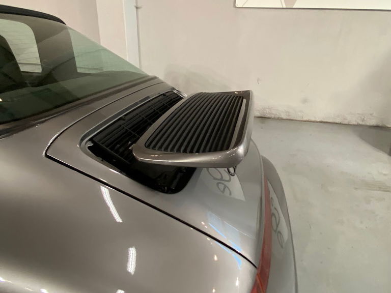 Porsche 964 Carrera 4