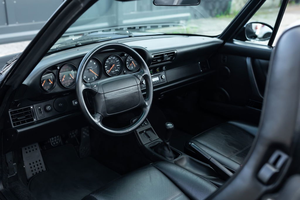 Porsche 964 Carrera 2