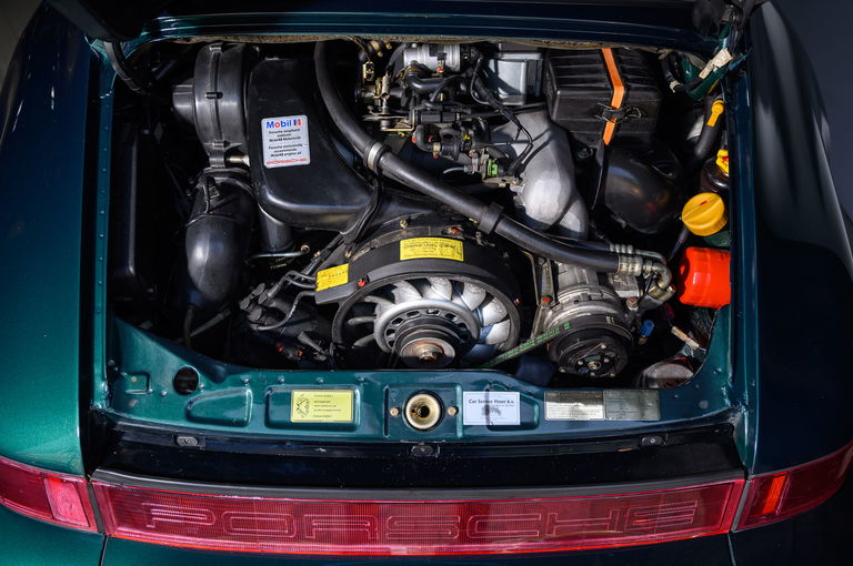 Porsche 964 Carrera 4