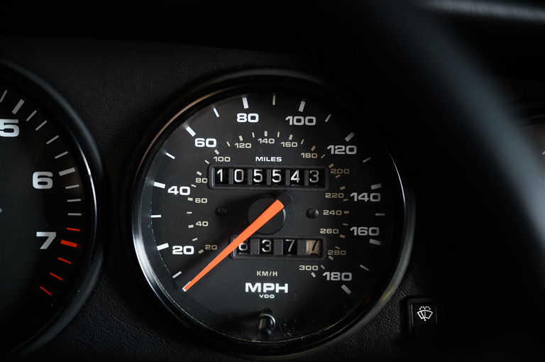 Porsche 964 Carrera 4