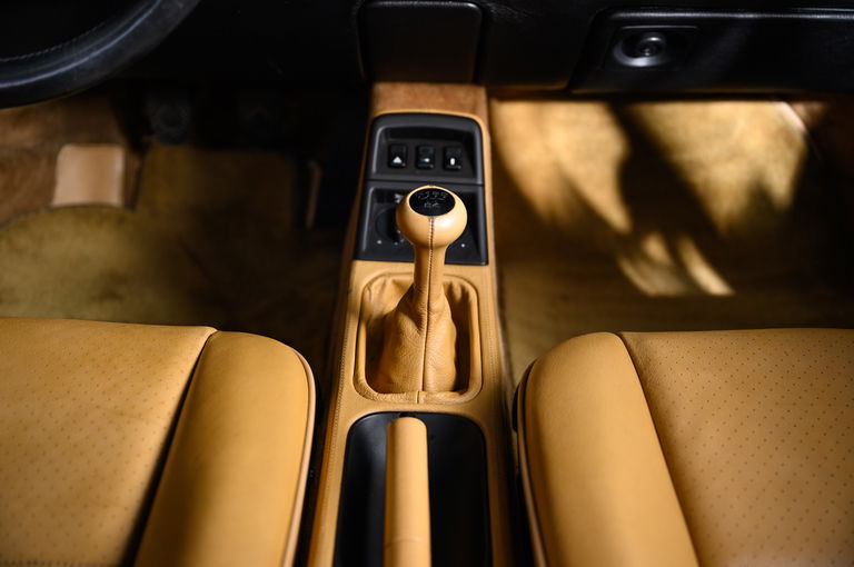 Porsche 964 Carrera 4