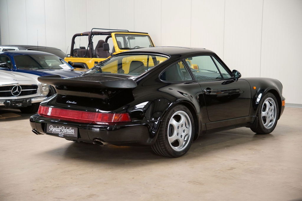 Porsche 964 Turbo