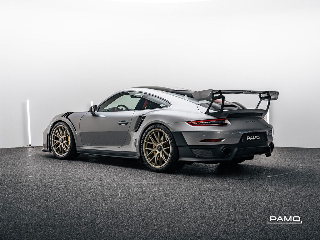 Porsche 991 GT2 RS