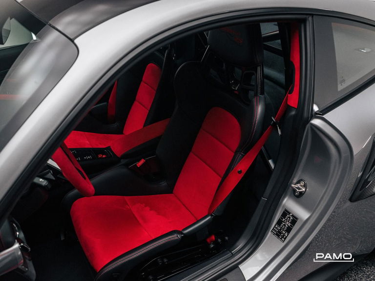 Porsche 991 GT2 RS