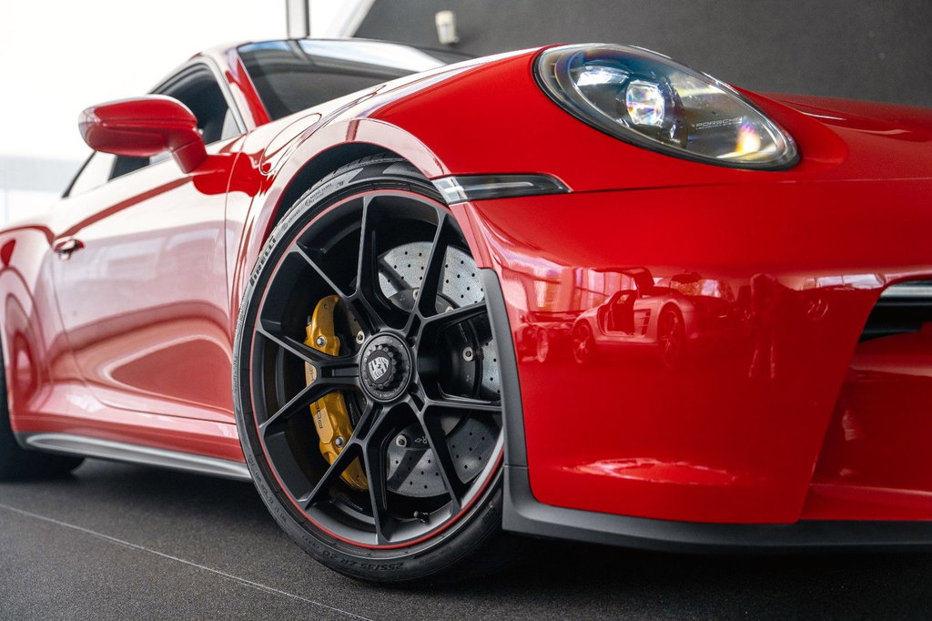 Porsche 992 GT3 Touring