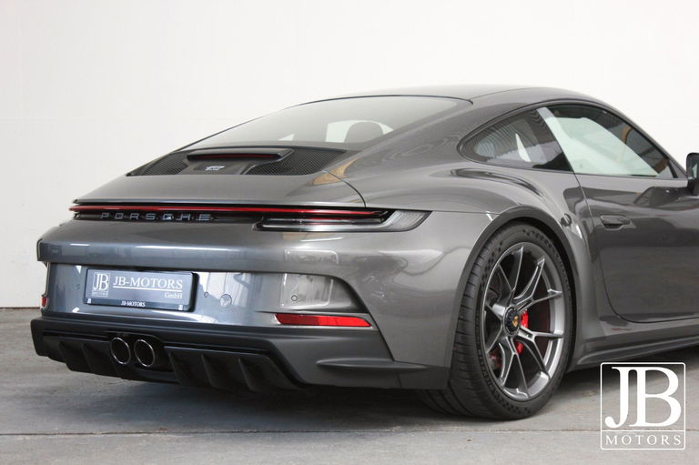 Porsche 992 GT3 Touring