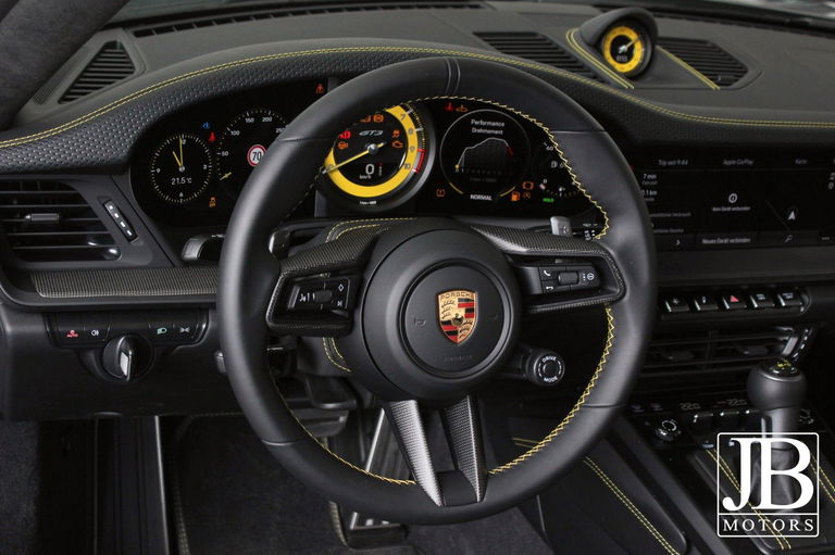 Porsche 992 GT3 Touring