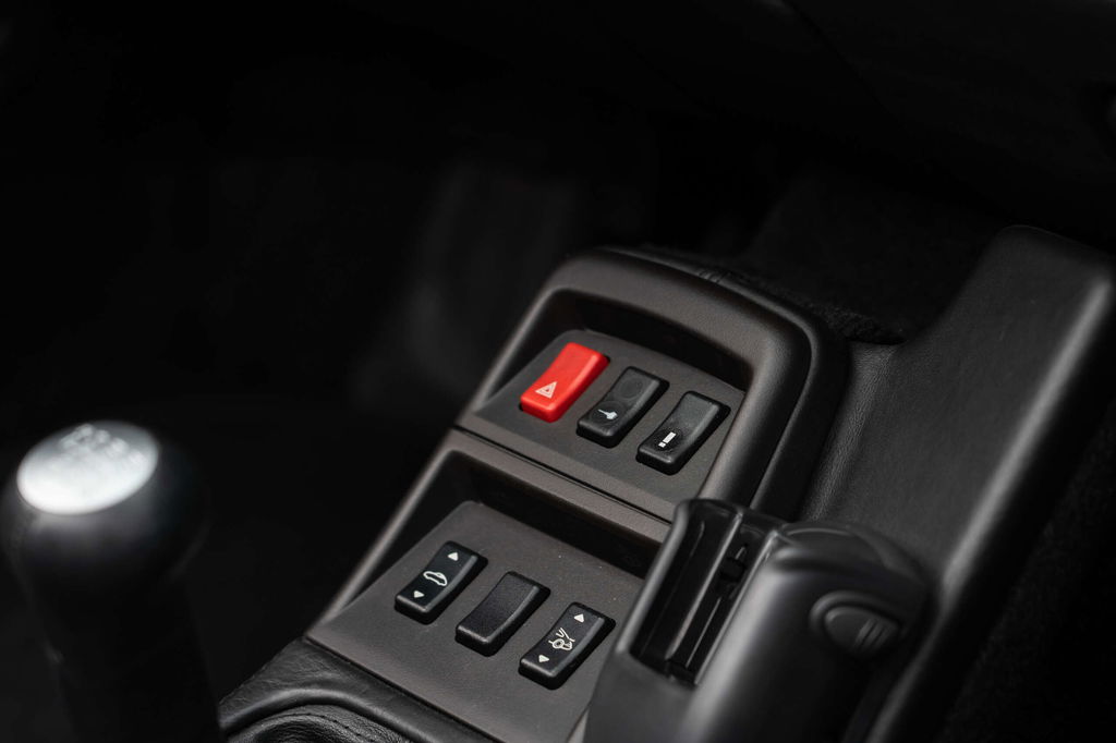 Porsche 993 Carrera 4