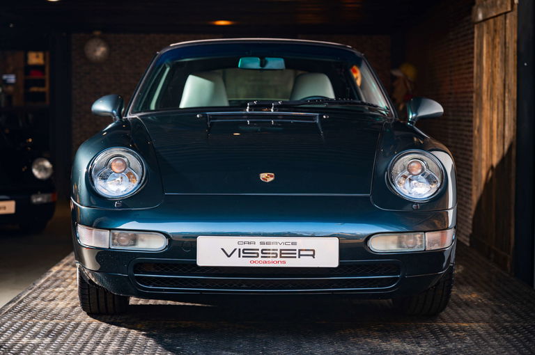 Porsche 993 Carrera 4