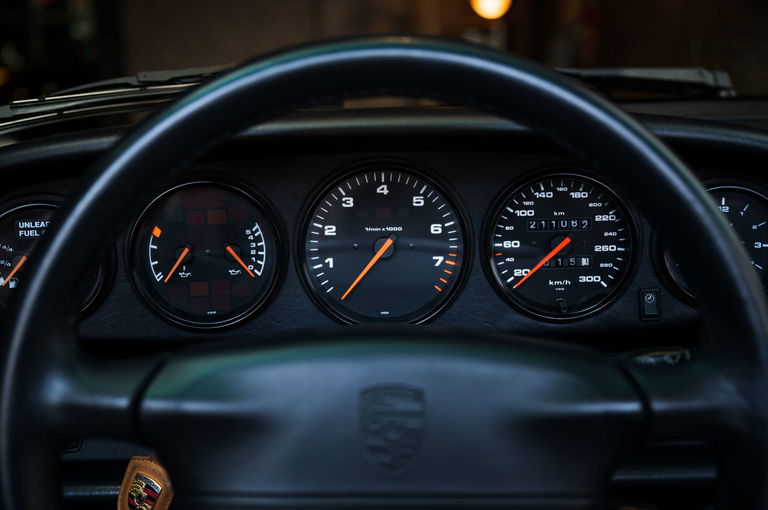 Porsche 993 Carrera 4