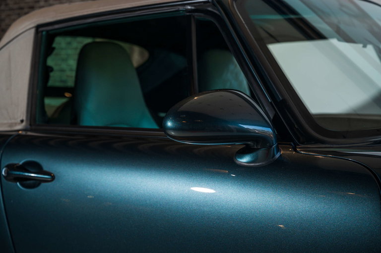 Porsche 993 Carrera 4