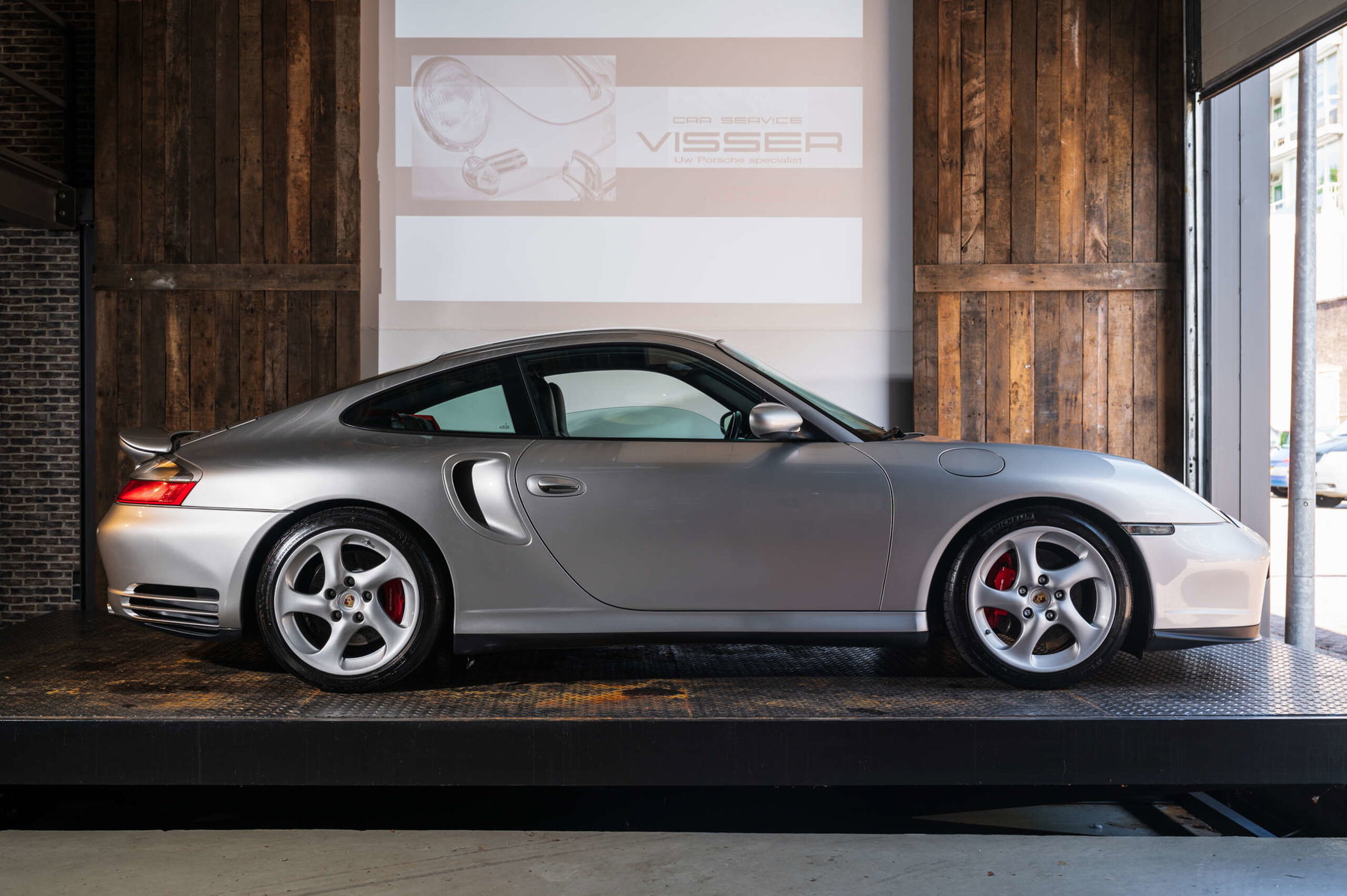 Porsche-996-Turbo-Coupe-