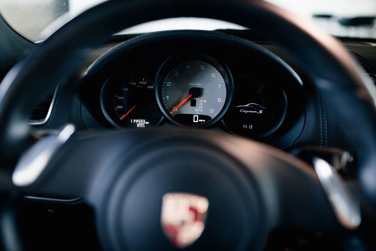 Porsche 981 Cayman S