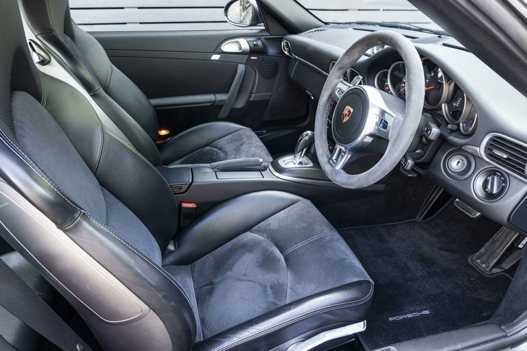 Porsche 997.2 Carrera 4 GTS