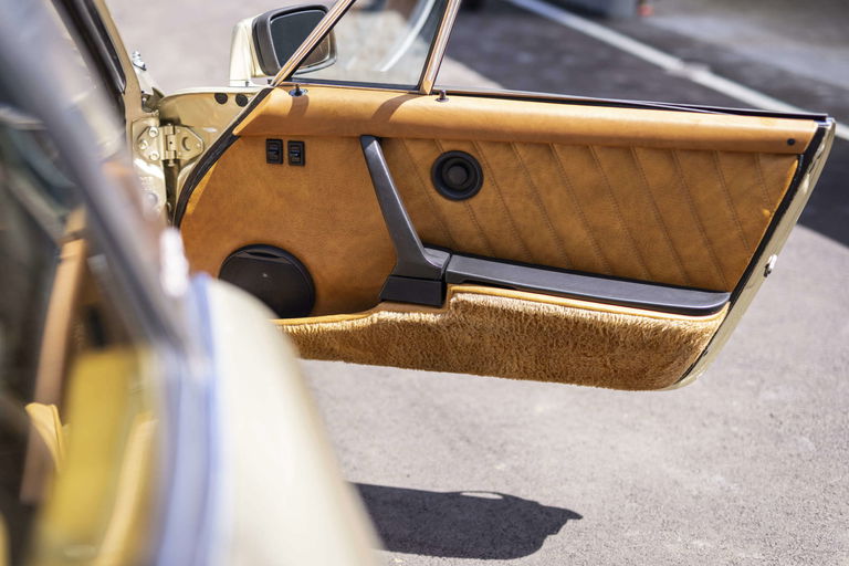 Porsche 911 Carrera 3,0